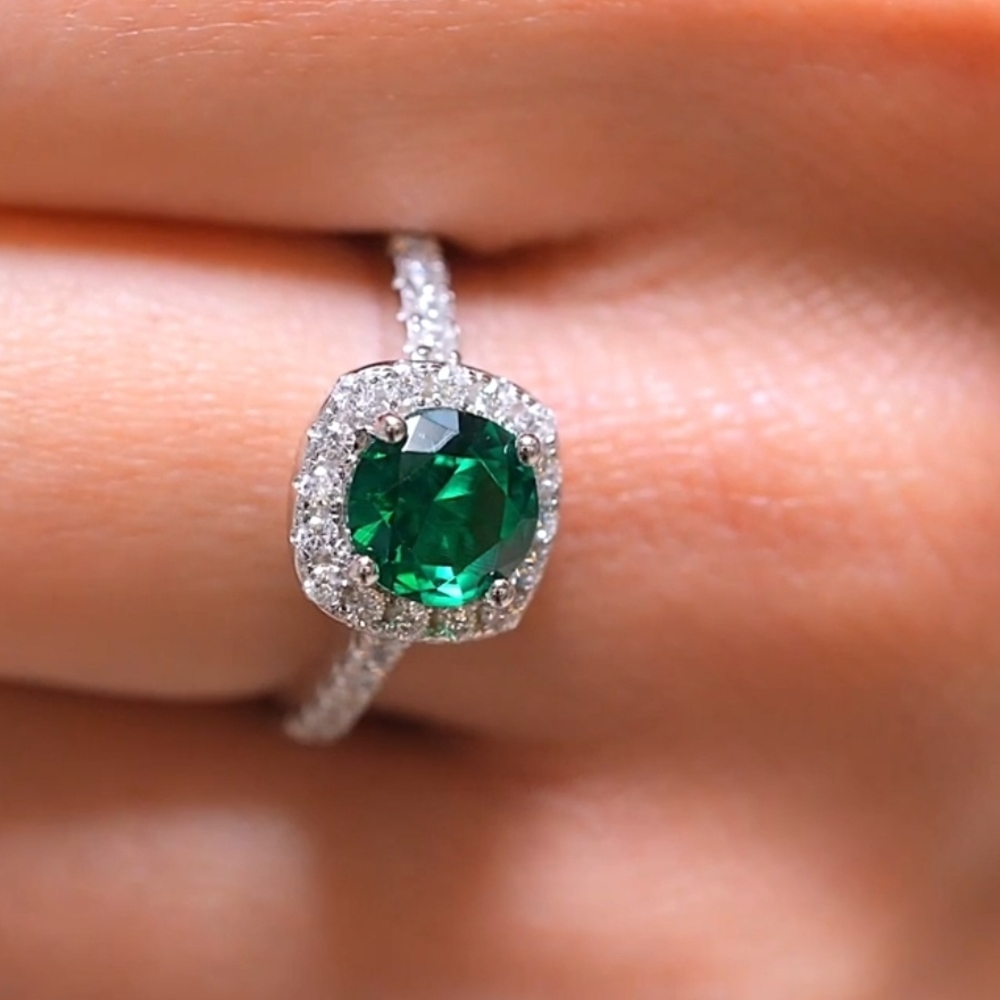 Modern Gents Halo Emerald 925 Silver Ring
